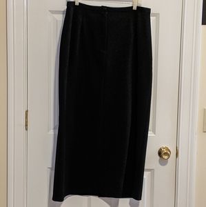 Ladies,  S.C. ,& CO. Long navy blue skirt Size 18